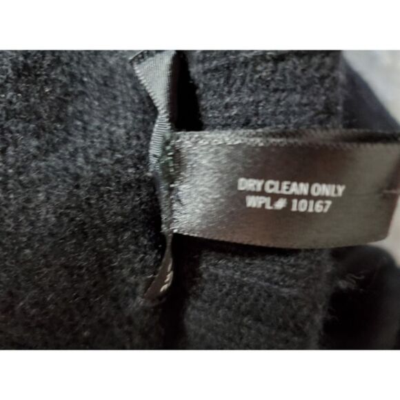 Aqua 100% Cashmere One Shoulder Sweater XS NWT - Picture 6 of 6